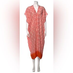 Roller rabbit orange and White seashell Patterned Kaftan. XS. 100% silk